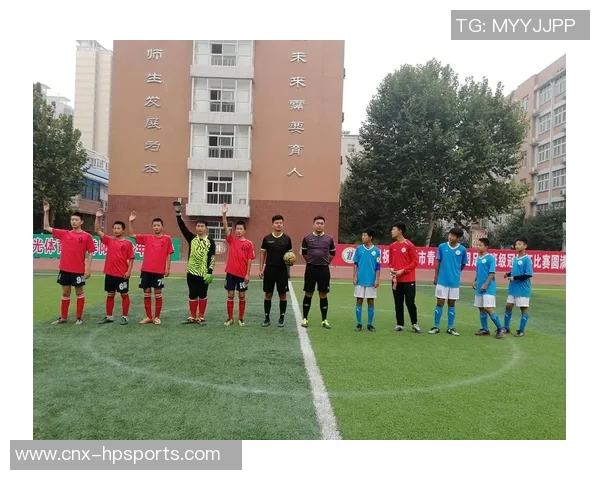 足球背心的选择与搭配技巧助你在球场上尽显风采与个性